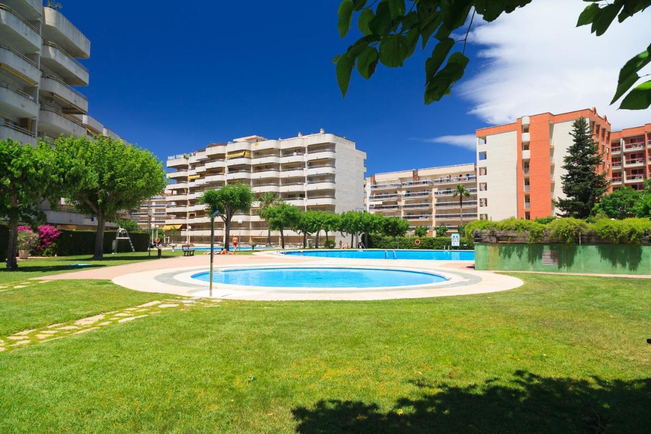 Uhc Rhin-Danubio Apartments 살루 외부 사진